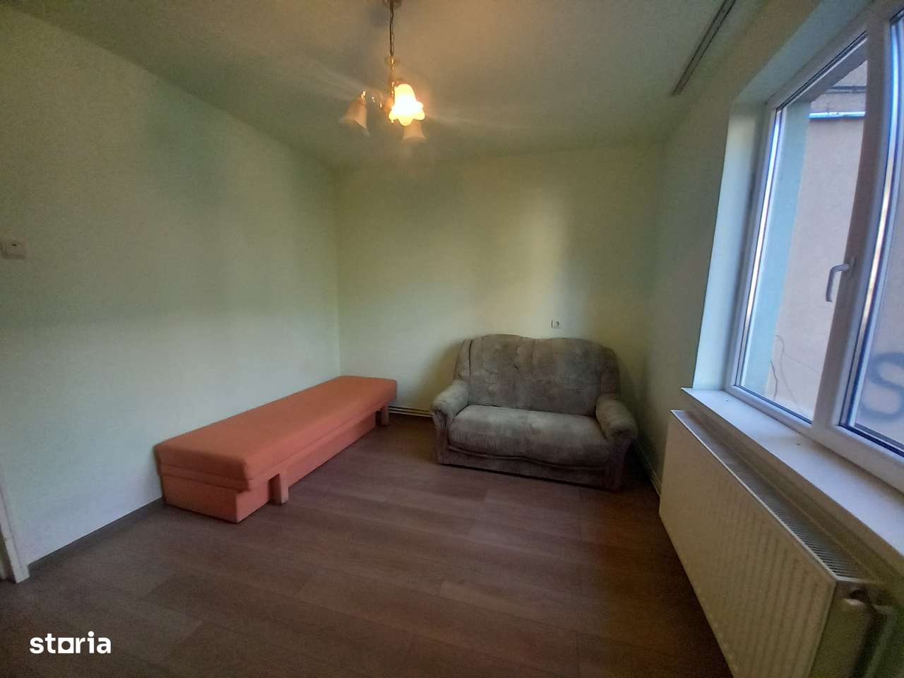 G. Cosbuc - zona Scolii N. Iorga, apartament 2 camere!!-4