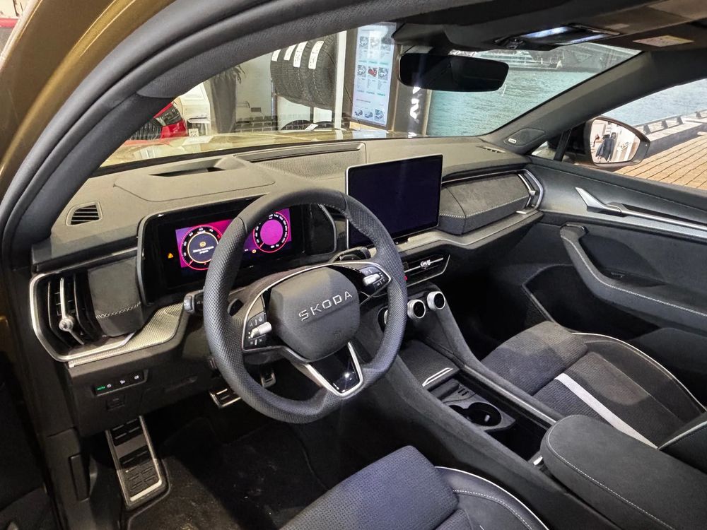 SKODA KODIAQ Kodiaq Sportline 2,0 TDI 193 KM 7-biegowa DSG 4x4 - 7 osobowy