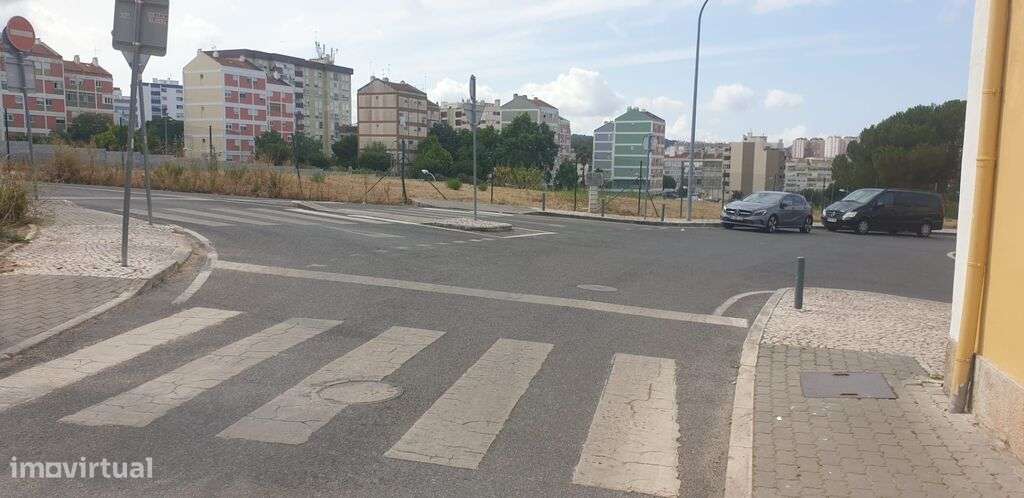 Venda Moradia - Grande imagem: 4/30