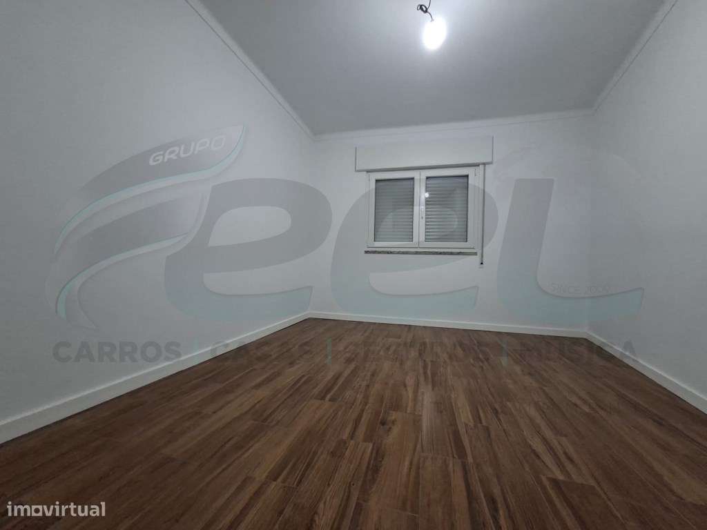 Apartamento T2 c/ terraço-22