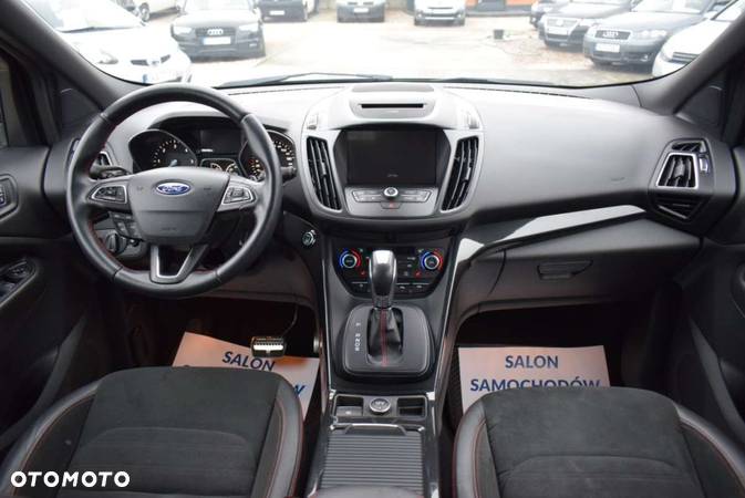 Ford Kuga - 22