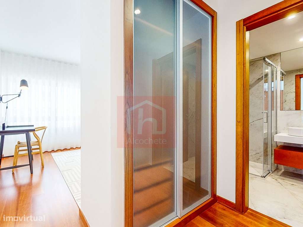 Moradia T4 geminada + Rooftoop em Alcochete-37