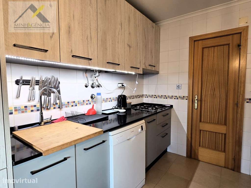 Apartamento T3 com parqueamanto na Quinta do Anjo-8