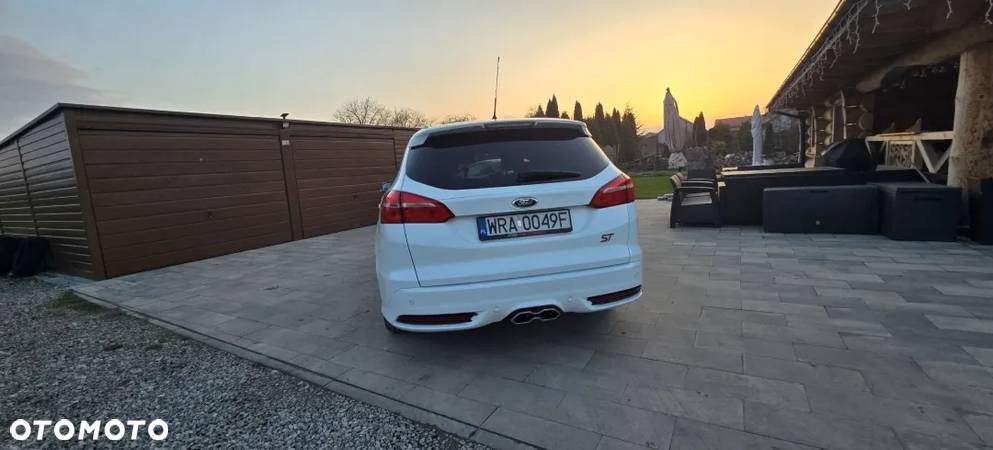 Ford Focus Turnier 2.0 TDCi ST - 5