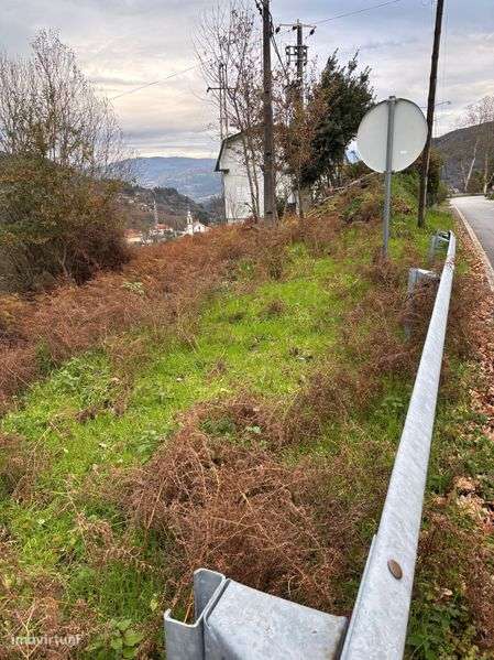 Terreno urbanizável  em Rio Frio-0