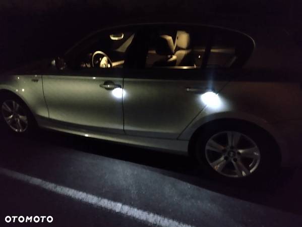 BMW Seria 1 116i - 14