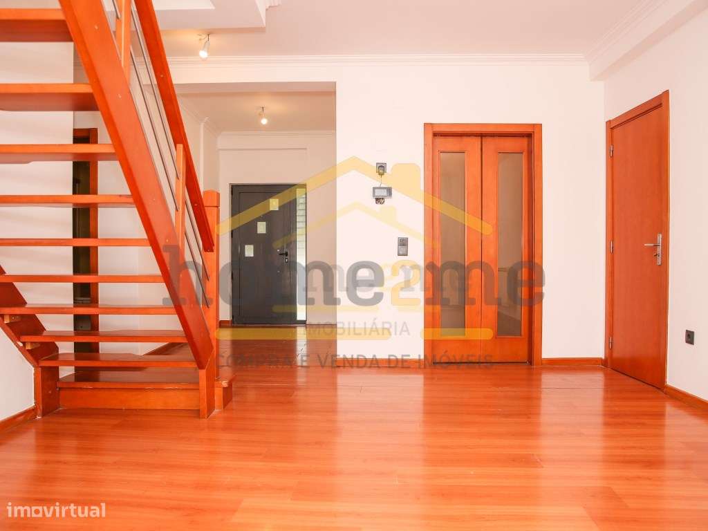 Moradia T4 - Casal Pinheiro- Alenquer - Grande imagem: 2/32