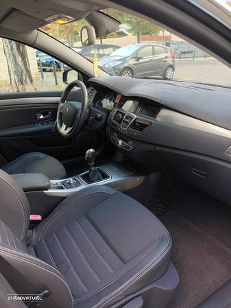 Renault Laguna Break 1.5 dCi Dynamique S - 11