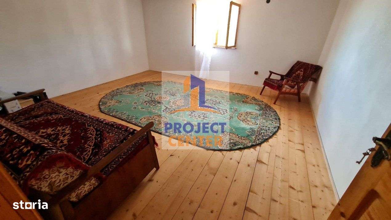 Casa de vanzare in Musatesti-Arges, suprafata=210 mp - Imagine principală: 5/18