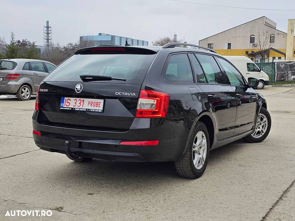 Skoda Octavia - 3