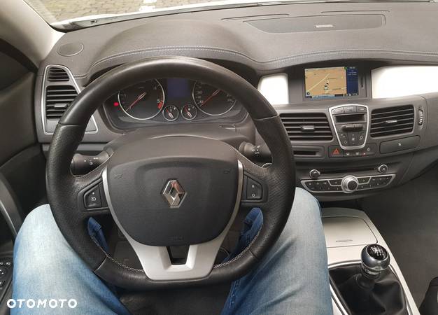 Renault Laguna 2.0 dCi Monaco GP - 6