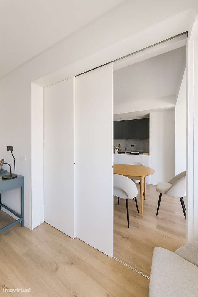 T4 remodelado com terraço - Rua Alexandre Ferreira-19