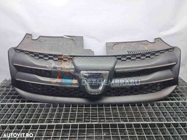 Grila bara fata Dacia Logan MCV 2 [Fabr 2013-prezent] 978181246R - 1