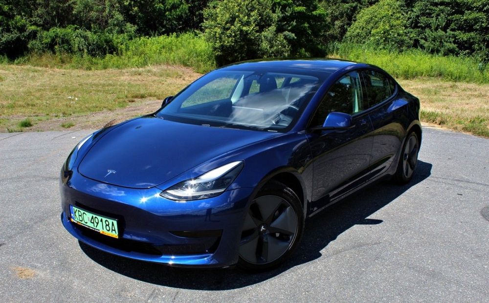 Tesla Model 3 2021