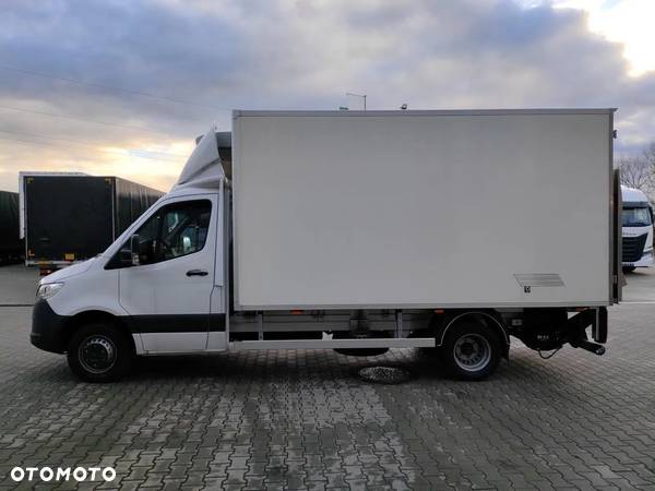 Mercedes-Benz Sprinter 515 (28364) - 4