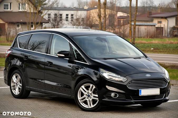 Ford S-Max 2.0 TDCi Titanium PowerShift - 9