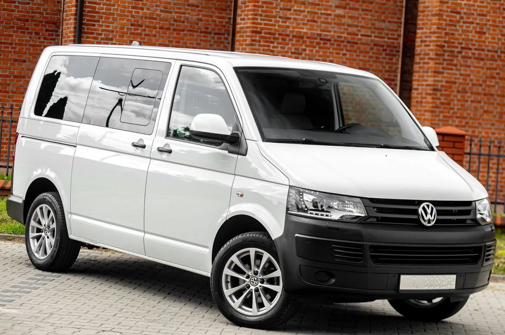 Volkswagen Caravelle 2014