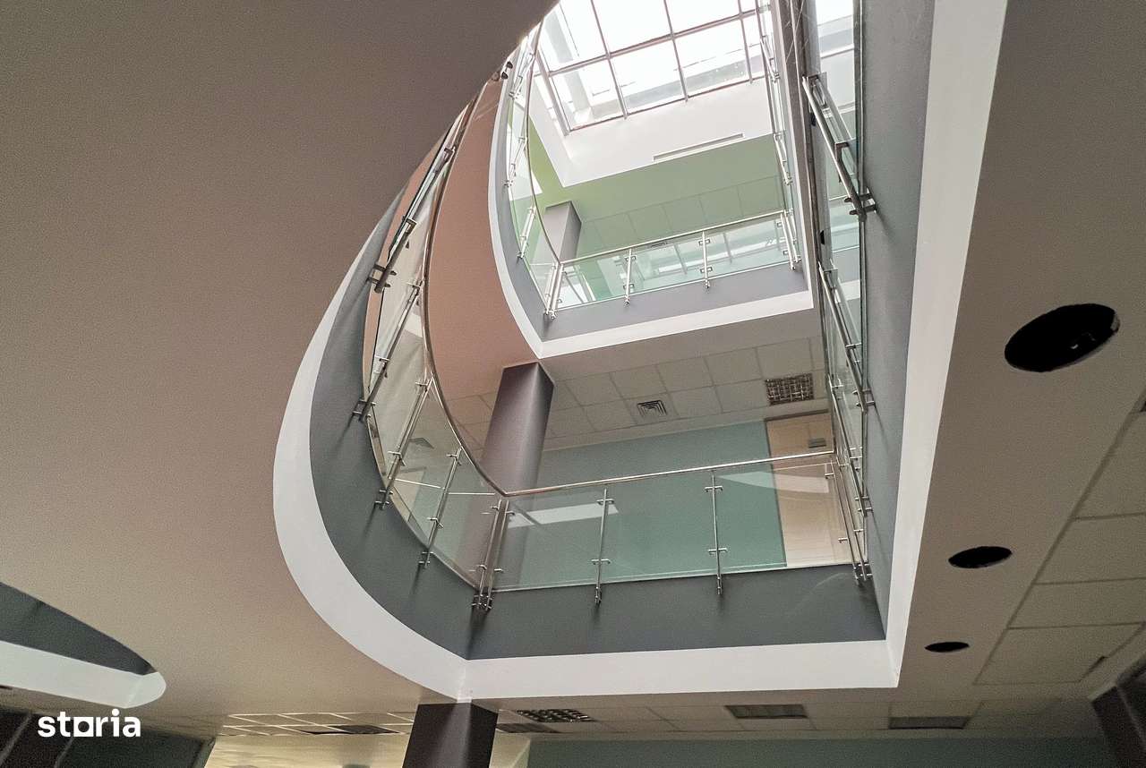 Proprietate comercială premium de vânzare- teren 3.728 mp |  Lângă A0-7