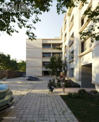 Vende-se apartamento T1 com varanda ao Covelo - Grande imagem: 4/11