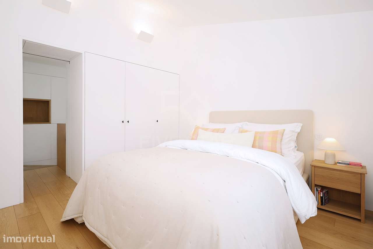 Moradia T2 renovada – Jardim Privativo- Belém-33
