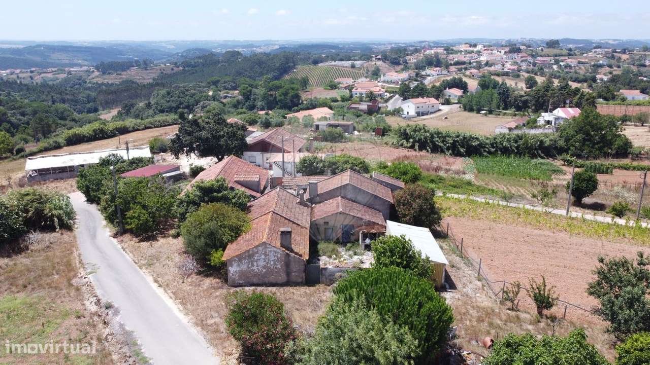 Moradia T4 para venda-25