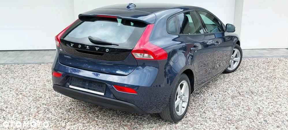 Volvo V40 CC D2 Kinetic - 9