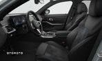 BMW Seria 3 330e xDrive M Sport - 5