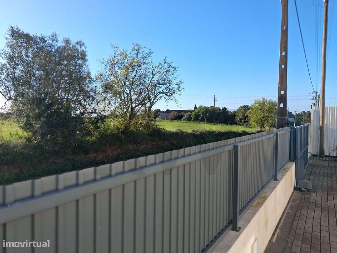 Venda moradiia T3 com terreno de 11.520m2, Isolada com piscina em A-10