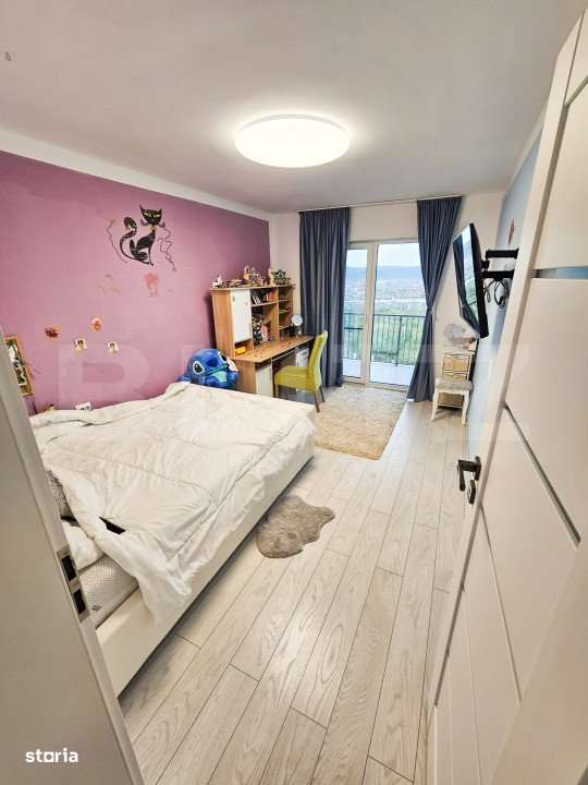Oportunitate investitie! Casa individuala cu 12 camere, 386mp, zona Vi - Imagine principală: 2/19