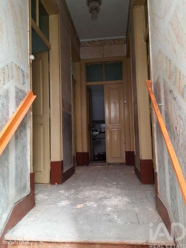 Prédio em Barreiro E Lavradio de 232,00 m2 - Grande imagem: 2/14