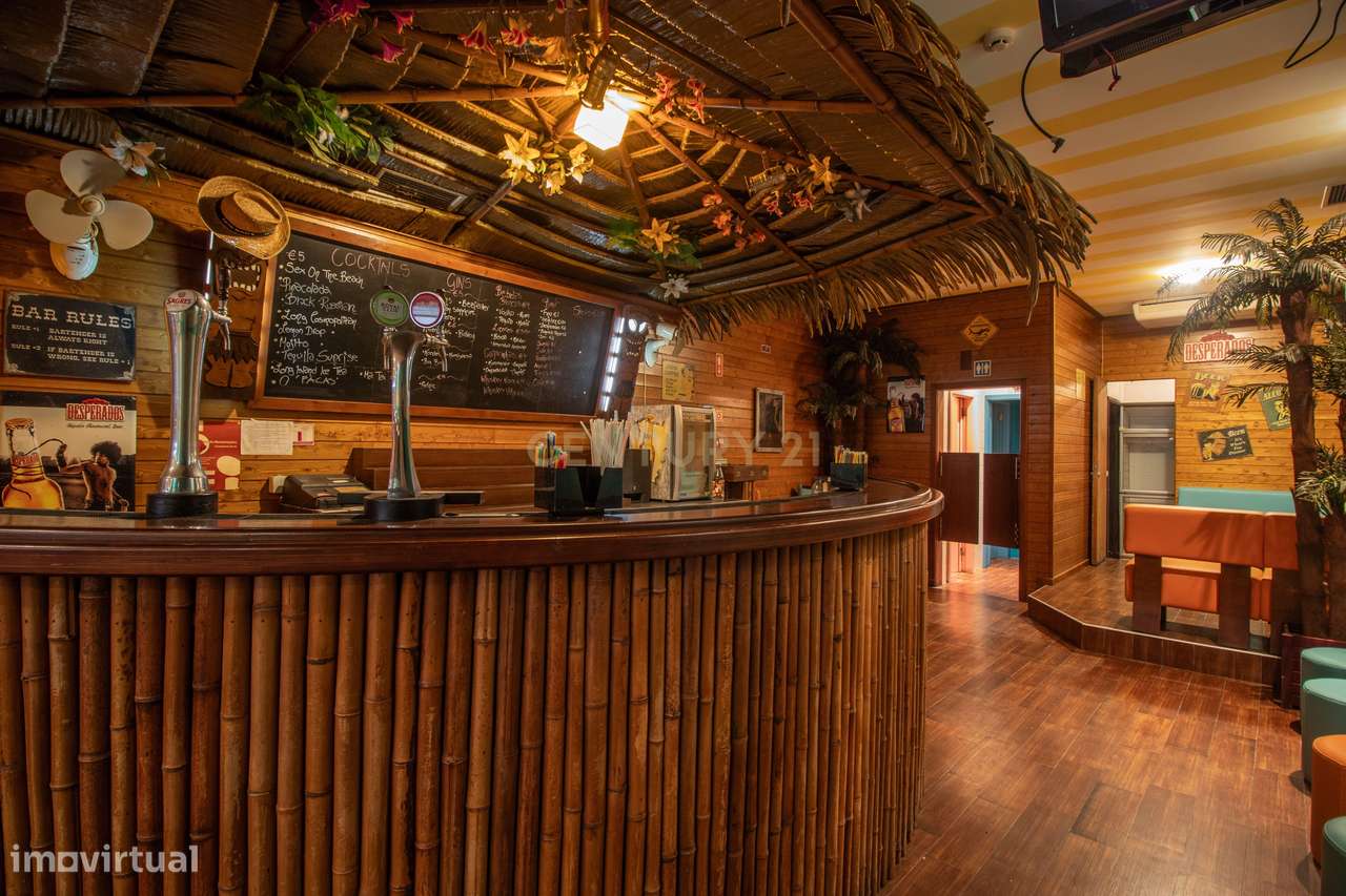 Espaço comercial destinado a bar/pub - Grande imagem: 4/18