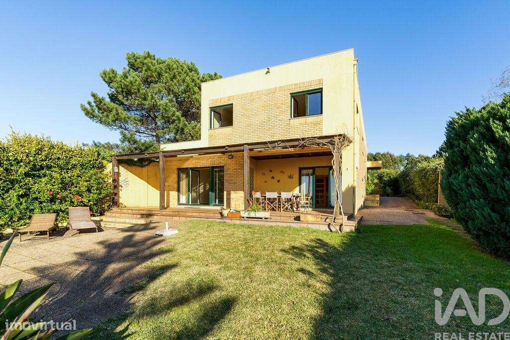 Moradia isolada T4 em Gulpilhares e Valadares de 298 m2 - Grande imagem: 2/40