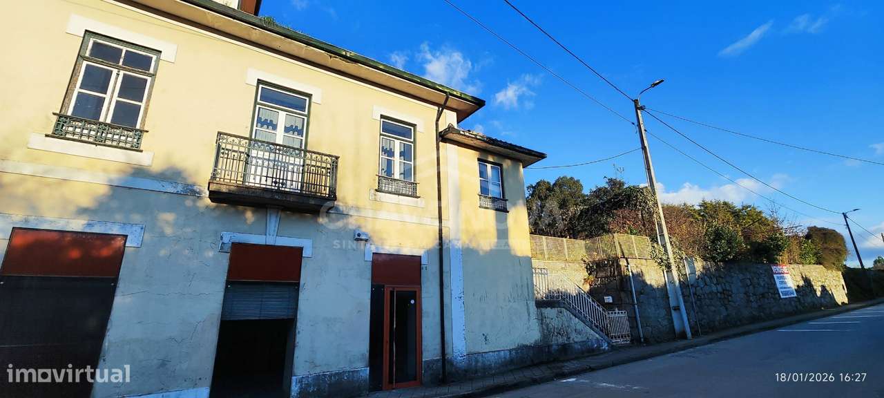 Casa de Aldeia em Felgueiras | Ideal para Habitação | Investimento - Grande imagem: 2/47
