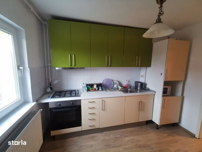 De vanzare apartament 4 camere – Dambovita- 2469-1