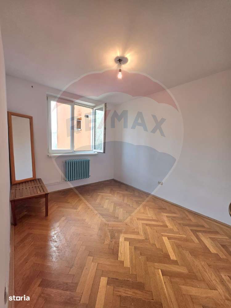 Apartament cu 4 camere Dambu Pietros Targu Mures - Imagine principală: 4/20