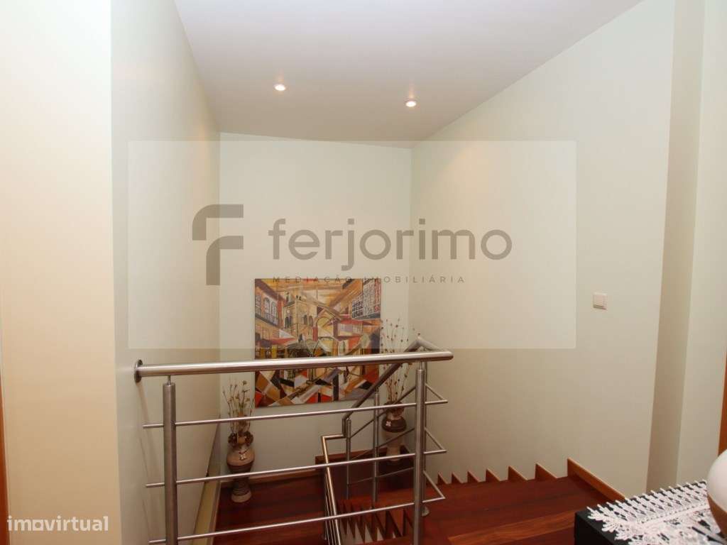 'NOVIDADE'
Excelente Moradia Geminada-41