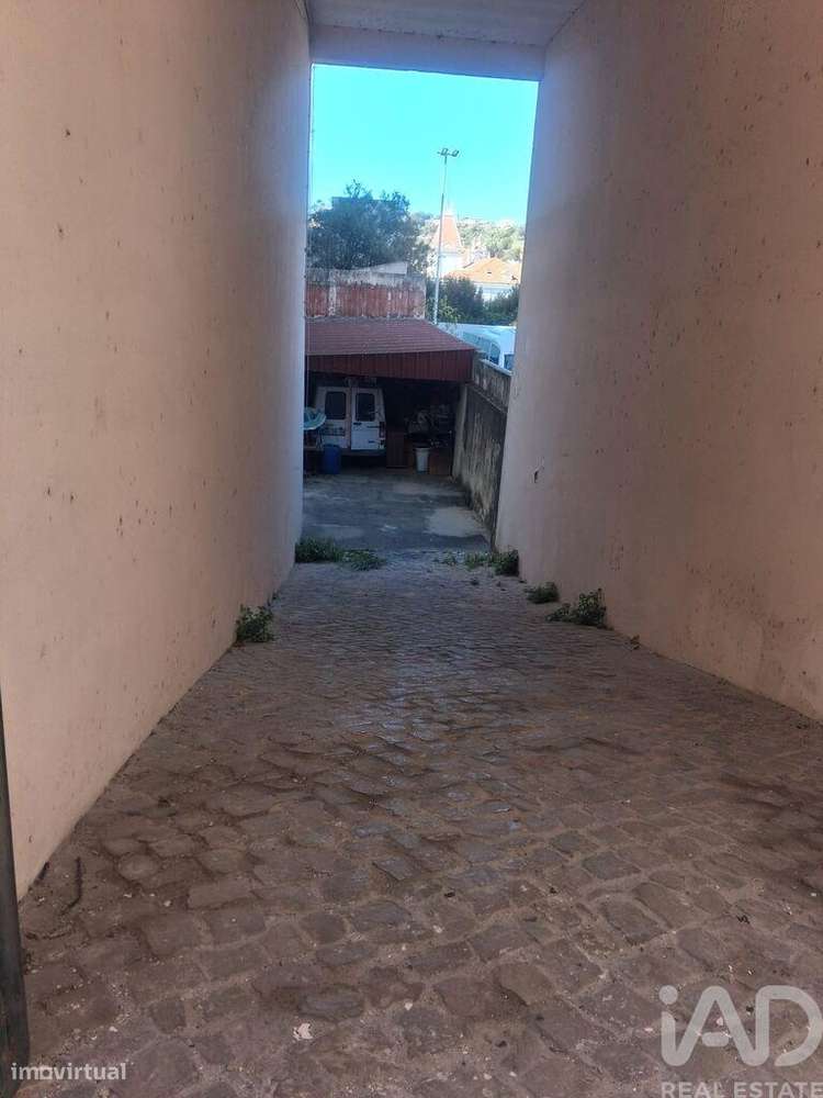 Loja / Estabelecimento Comercial em Alcobaça e Vestiaria de 144,00 m2 - Grande imagem: 2/10