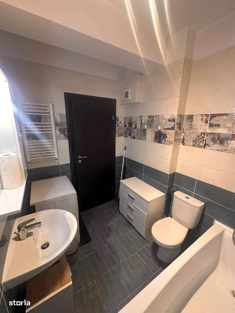 Garsoniera cu balcon și lift, Militari Residence-7