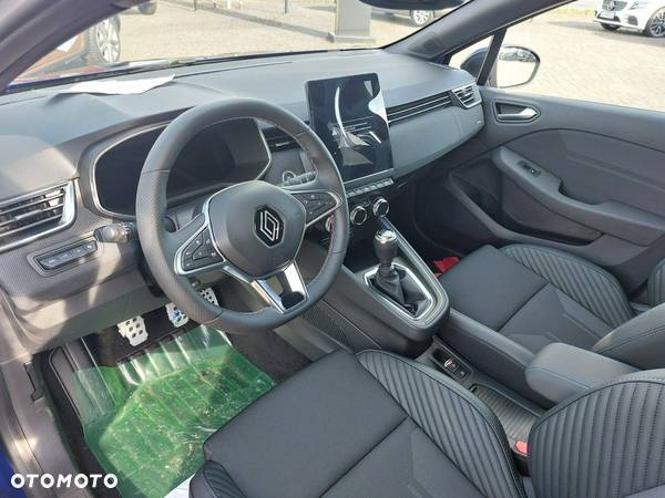 Renault Clio - 6