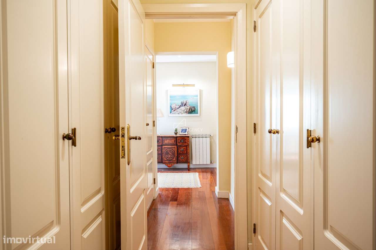 Apartamento de Luxo T3 à Venda no Estoril com Vista Mar-28