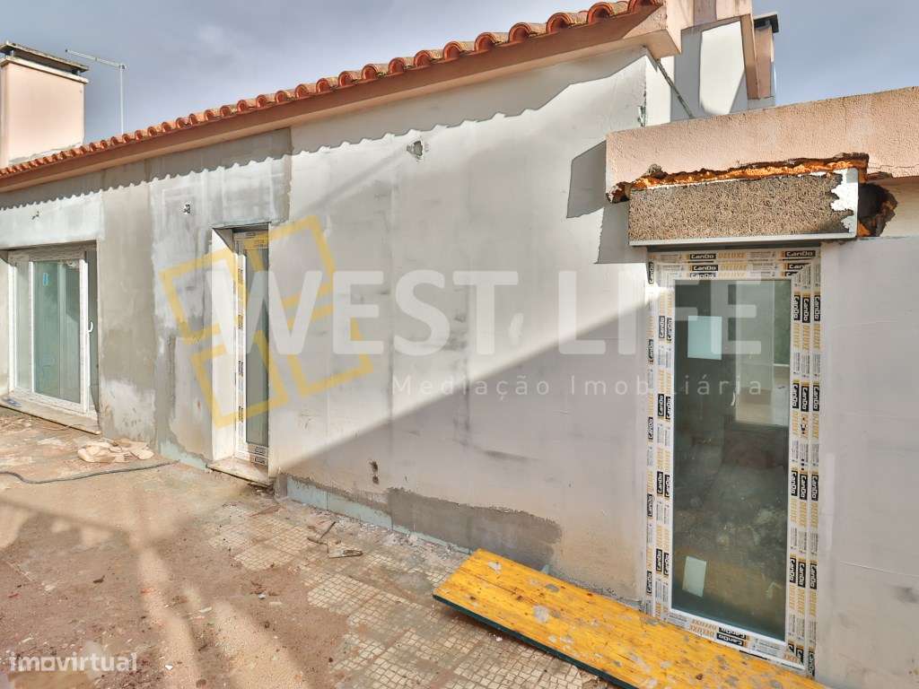 Moradia Independente T4 TOTALMENTE RENOVADA - Terraço e Logradouro ... - Grande imagem: 5/24