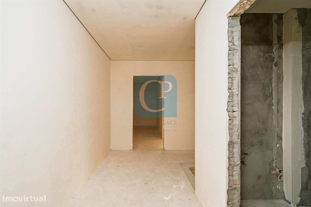 Moradia V3 em fase de acabamento em Guifões - Grande imagem: 5/22