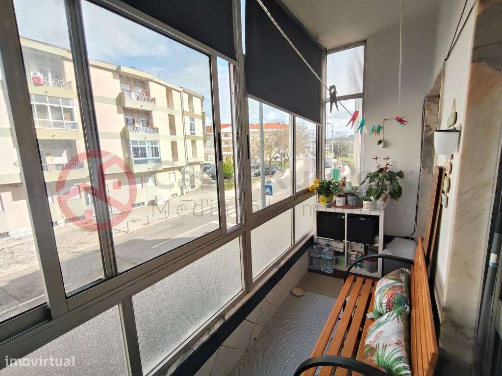 Apartamento T2 remodelado à entrada da Moita - Grande imagem: 4/25