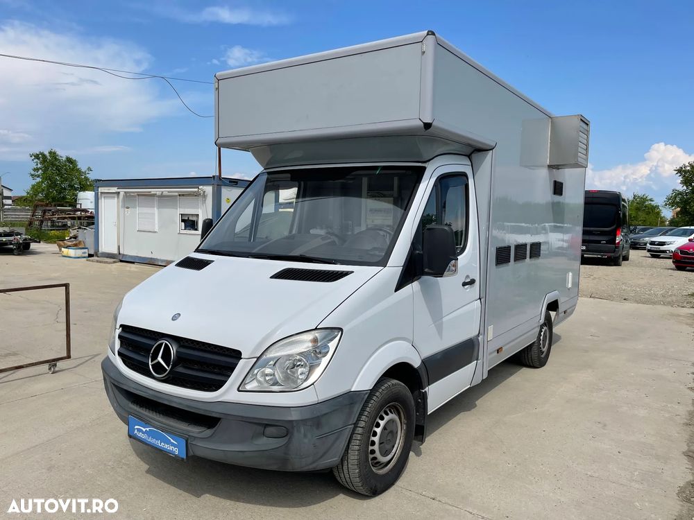 Second hand Mercedes-Benz Sprinter - 31 925 EUR, 10 884 km, 2011 ...