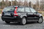 Volvo V50 2.4D5 - 13