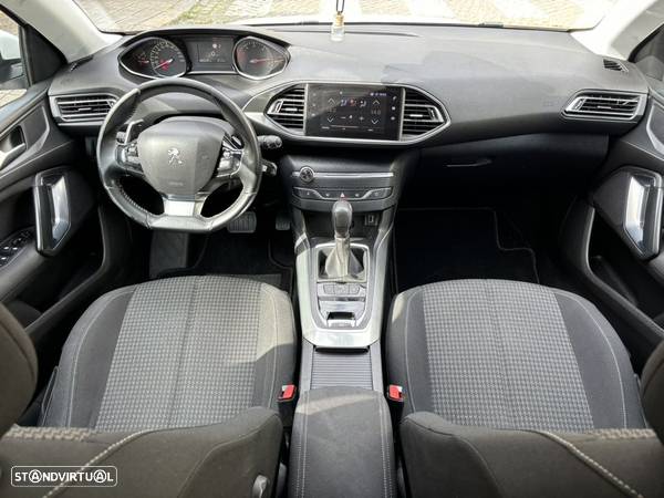 Peugeot 308 SW BlueHDi 130 EAT6 Stop & Start Active - 12