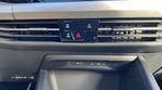 VW Golf 1.0 eTSI Life DSG - 30