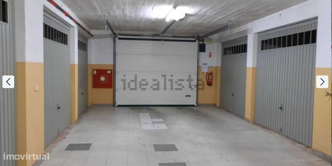 Arrenda-se Garagem Box na Charneca da Caparica com 16m2 - Grande imagem: 4/6