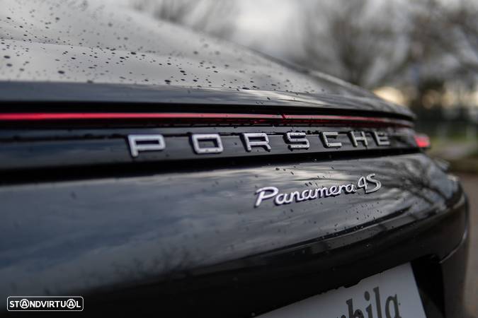 Porsche Panamera 4 S - 19