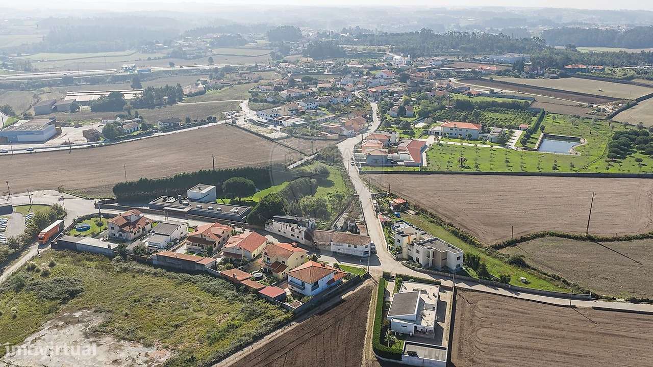 Moradia T10 para venda-11